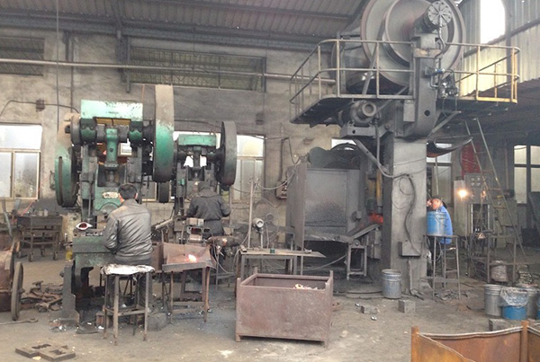 Scaffolding couplers forging machine