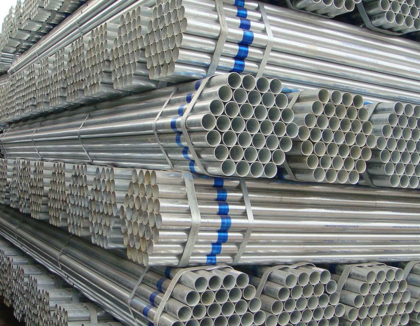 Galvanized scaffolding tubes