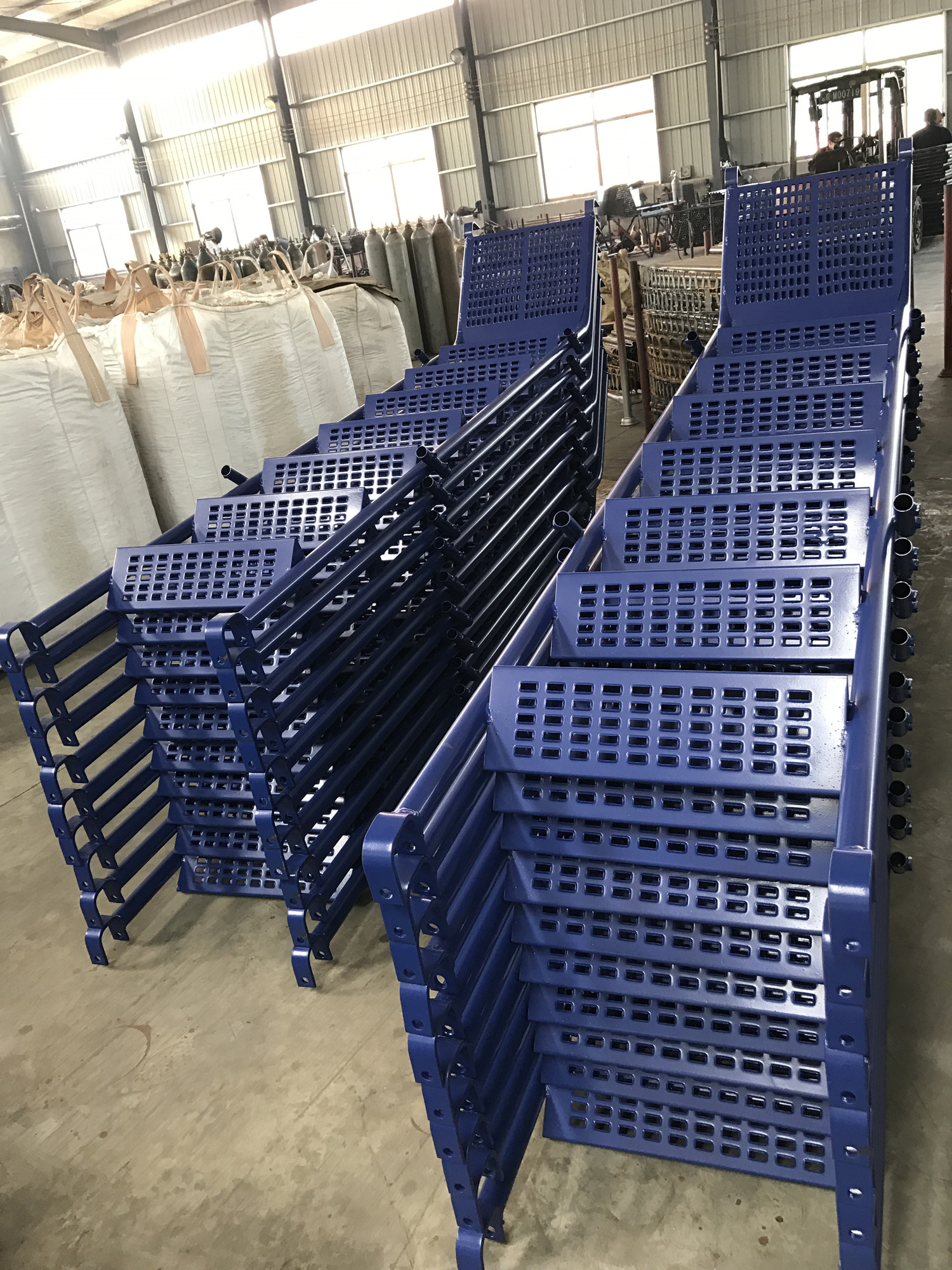 Scaffolding stairways 