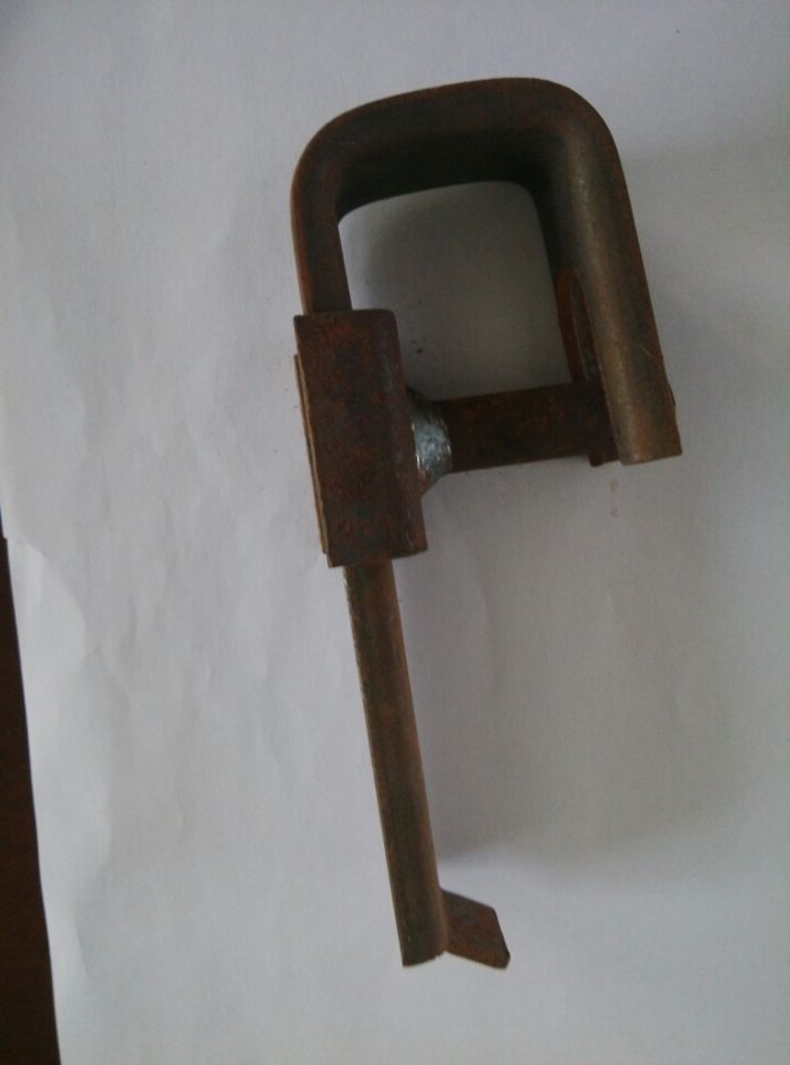 Scaffolding V locks 