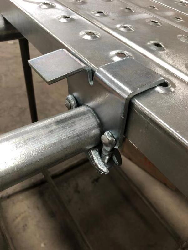 Board Retaining Coupler