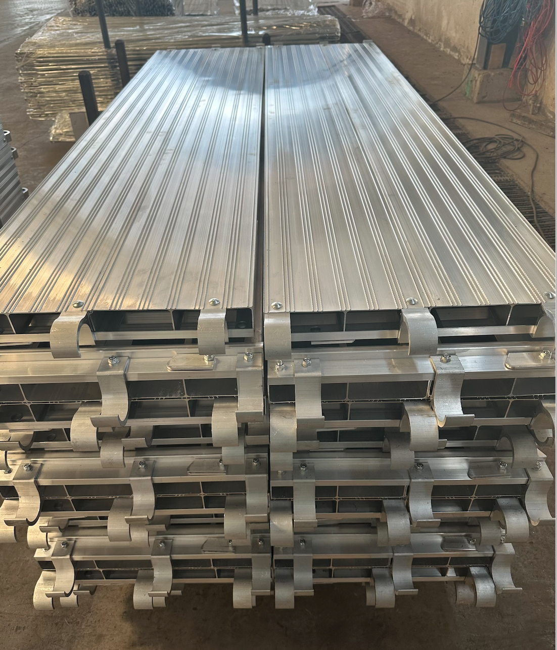 All aluminum walk board